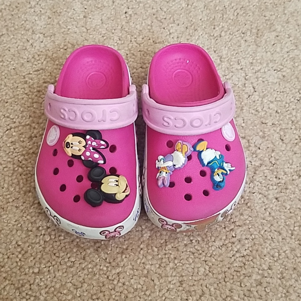 Disney pink toddler crocs size 7
